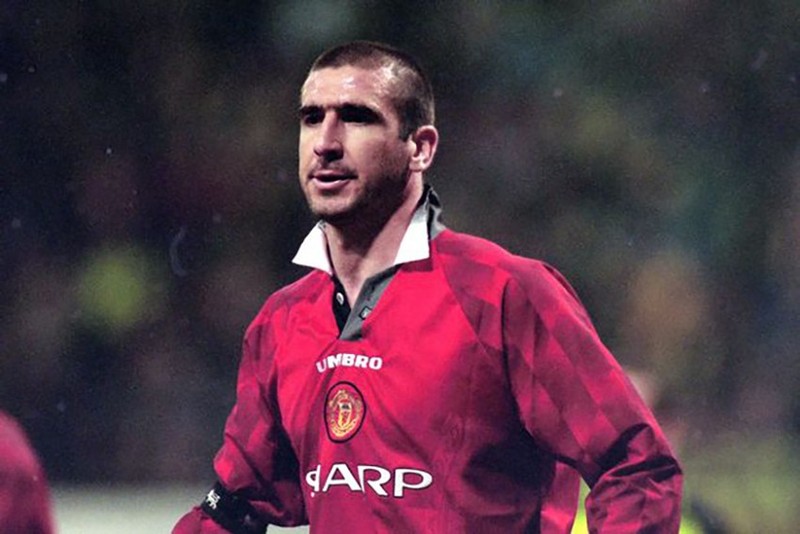 Eric Daniel Pierre Cantona là một cựu cầu thủ bóng đá chuyên nghiệp người Pháp. Eric Daniel Pierre Cantona là một cựu cầu thủ bóng đá chuyên nghiệp người Pháp.