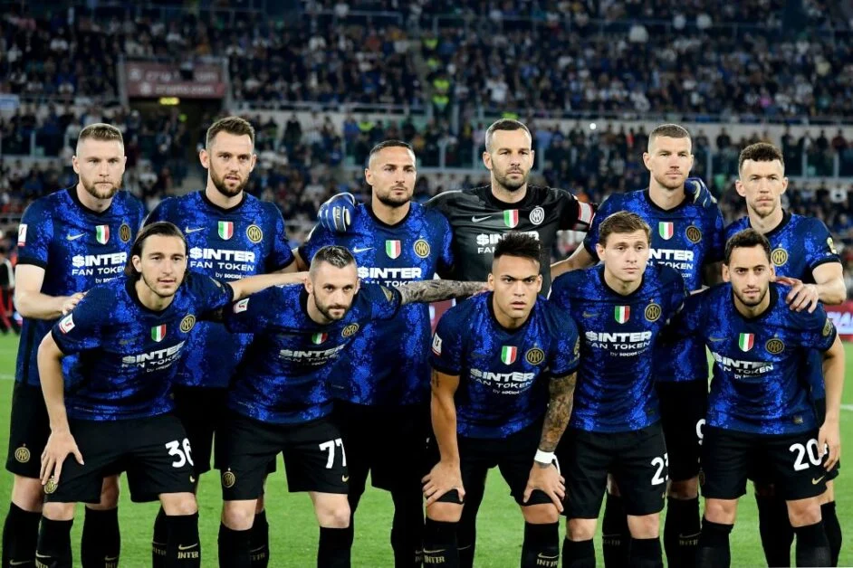 Cầu Thủ Inter Milan - Một Bức Tranh Chiến Thắng Cầu Thủ Inter Milan - Một Bức Tranh Chiến Thắng
