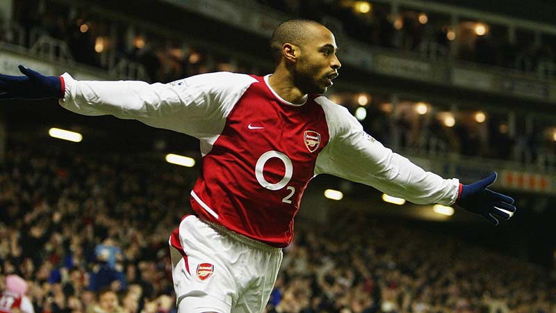 Thierry Henry nổi bật nhất trong danh sách các cầu thủ Arsenal Thierry Henry nổi bật nhất trong danh sách các cầu thủ Arsenal