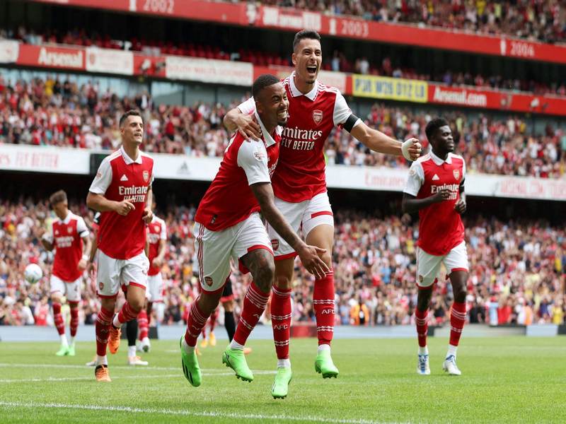 Các cầu thủ Arsenal từ xưa đến nay luôn cháy hết mình vì đội bóng Các cầu thủ Arsenal từ xưa đến nay luôn cháy hết mình vì đội bóng