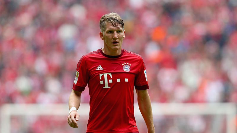 Tiền vệ Bastian Schweinsteiger Tiền vệ Bastian Schweinsteiger