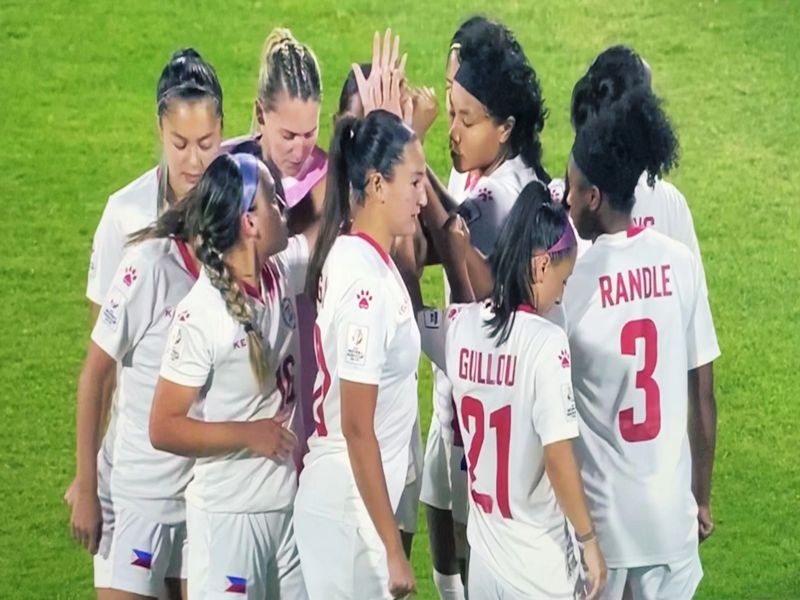 Đội tuyển nữ Philippines có rất nhiều cầu thủ nổi bật đóng góp vào thành tích của họ Đội tuyển nữ Philippines có rất nhiều cầu thủ nổi bật đóng góp vào thành tích của họ