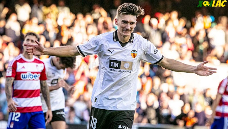Granada CF sẽ chạm mặt Valencia tại vòng 26 La Liga