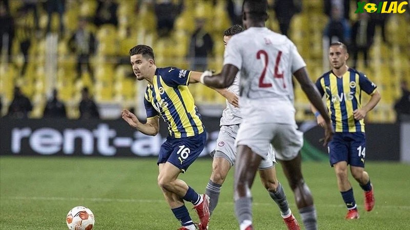 Fenerbahce sẽ đối đầu với Olympiakos trên sân nhà Fenerbahce sẽ đối đầu với Olympiakos trên sân nhà